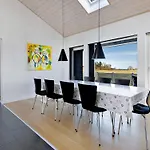 Coastal With And Sauna *