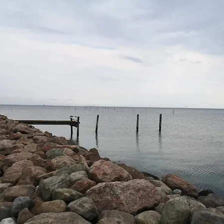 بيت للعطل Coastal With And Sauna