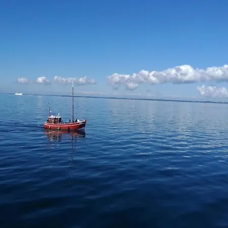 بيت للعطل Coastal With And Sauna