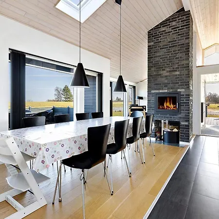 Holiday home Coastal With And Sauna Spodsbjerg