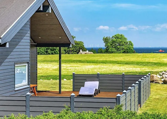 10 Person In Rudkobing-by Traum *