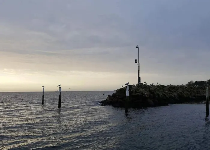 10 Person In Rudkobing-by Traum * Spodsbjerg